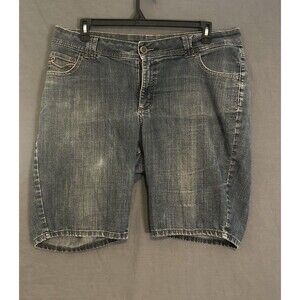 Lee Rider Women’s Jean Shorts Size 16.